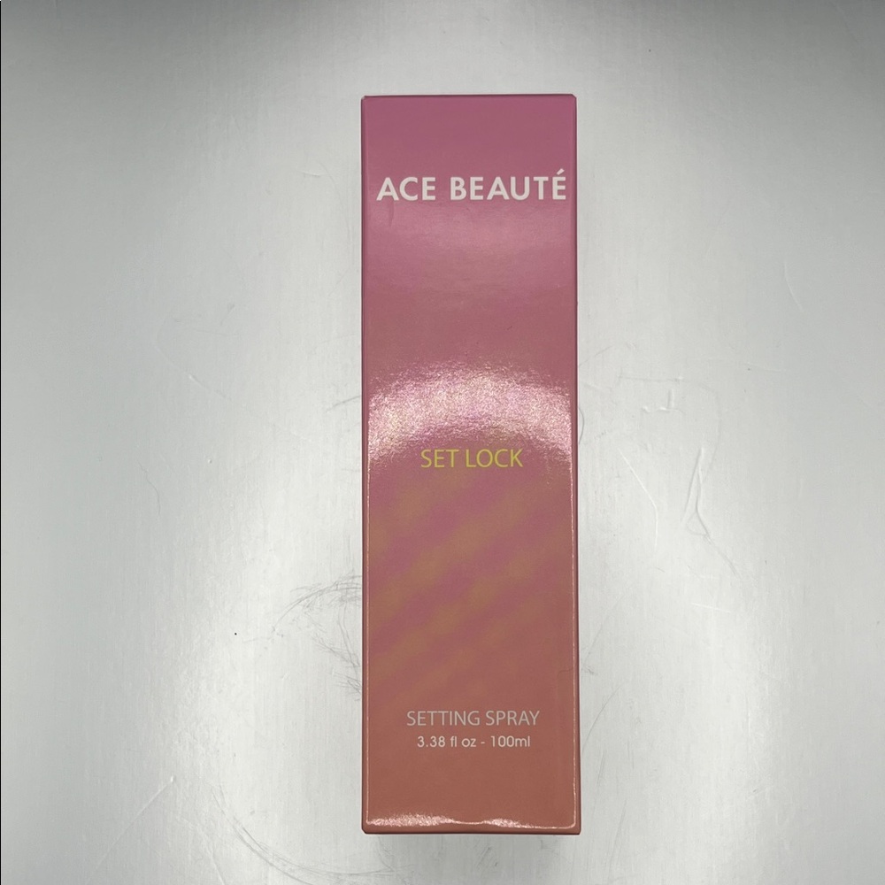 Ace Beaute Set Lock Setting Spray - Pink and Gold Packaging